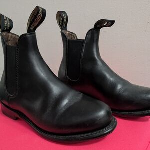 Blundstone Women's Heritage Goodyear Welt Leather Boots